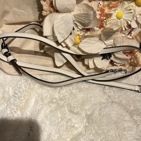 NWT Tory Burch Fleming soft floral embellished mini crescent bag - Picture 4 of 8